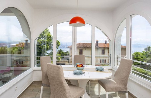 Liganj Villa | Villa Nino with view - Lovran by Villas Guide