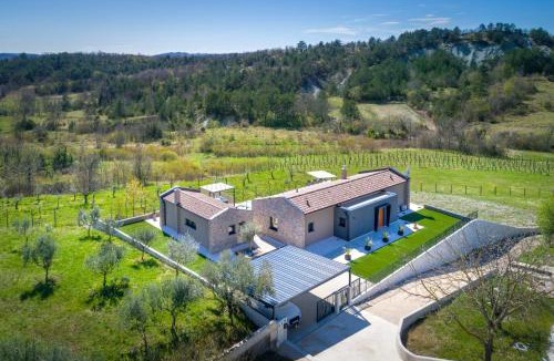 Hum Villa | Villa Noeli