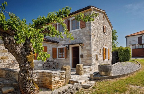 Sveti Bartol House | Villa Nonna Lucia (V6002-K1) - Groznjan