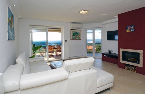 Brovinje Villa | Villa Olea with sensational sea views