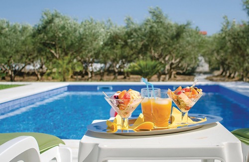 Kastel Stafilic Villa | Villa Olive Tree