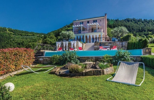 Golubici Villa | Villa Over the Hill Top