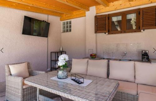 Divsici Villa | Villa Paola