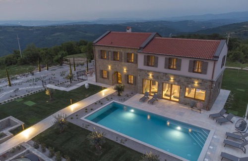 Sveti Bartol Villa | Villa Paradiso in Central Istria for 11 people with large garden, sea view & wellness