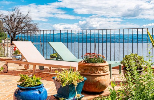 Lovran Villa | Villa Perfect house beachfront by Villas Guide