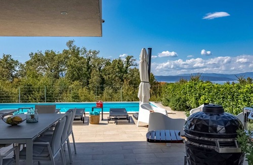 Marsici Villa | Villa Piccolo Paradiso Krk by Villas Guide