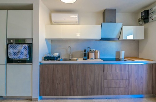 Lun Villa | Villa Pietra Pag - Three Bedroom Villa, Sleeps 6