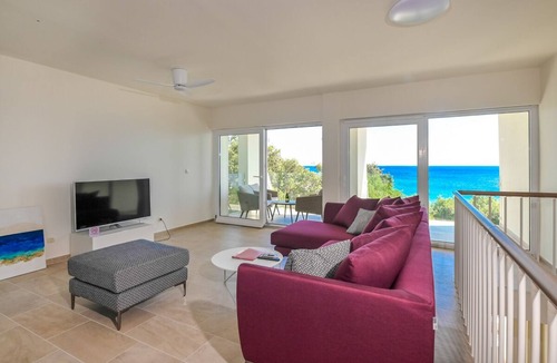 Lun Villa | Villa Pietra Pag - Three Bedroom Villa, Sleeps 6