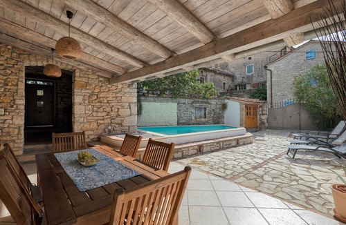 Puntera House | Villa Puntarina by Interhome