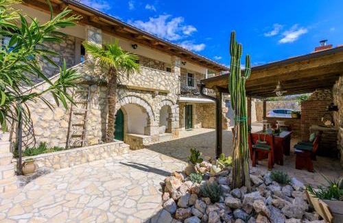 Bribir Villa | Villa Romantic