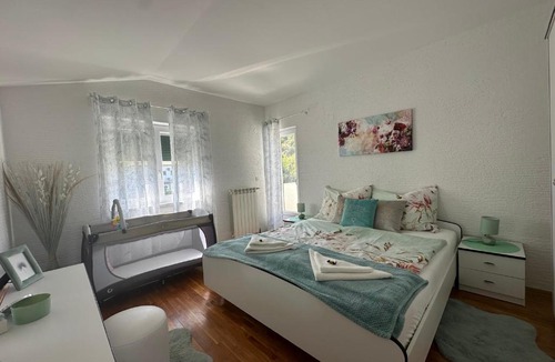 Kampor Apartment | Villa Saranda