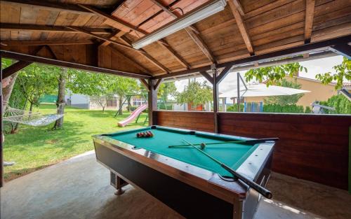Lindar Villa | Villa Semy