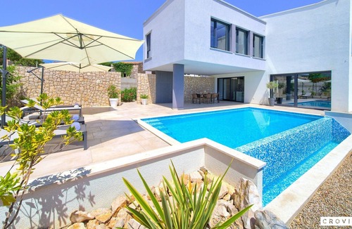 Salatic Villa | Villa Silente on Krk Island – Crovillas GmbH