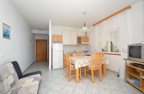 Potirna Apartment | Villa Silva