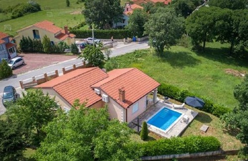 Salakovci House | Villa Slaven with pool in a quiet location