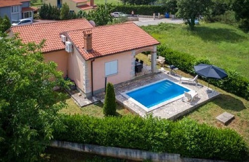 Salakovci House | Villa Slaven with pool in a quiet location