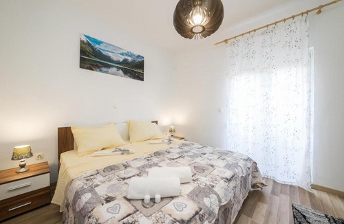 Razanac Villa | Villa Slavica