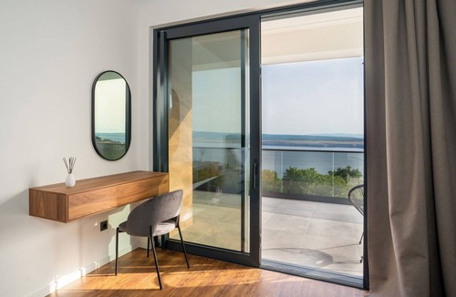 Jadranovo Villa | Villa Staza valova - luxury villa near the beach, offers heated pool and amazing sea view