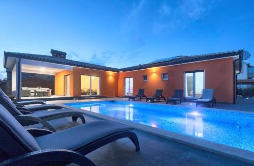 Kapelica Villa | Villa Stella by 22Estates