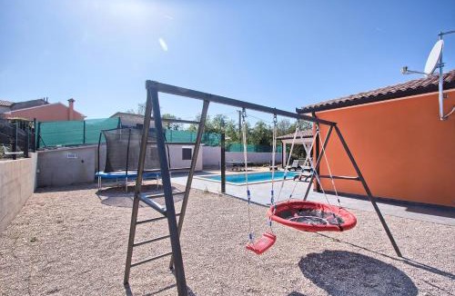 Kapelica Villa | Villa Stella by 22Estates