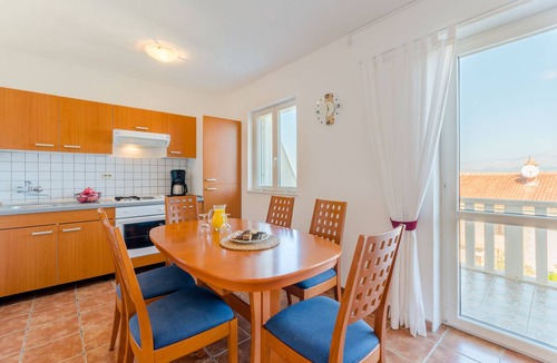 Splitska Apartment | Villa Stella