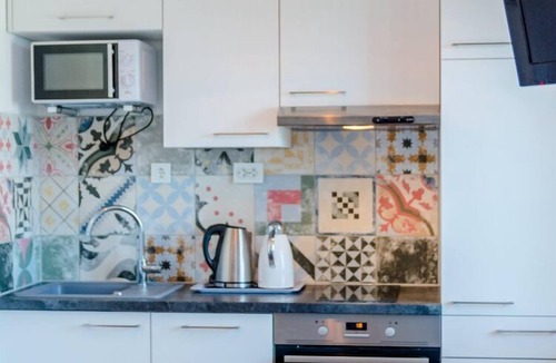 Splitska Apartment | Villa Stella - Two Bedroom Apartment with Terrace and Sea View (Stella)