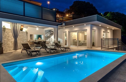 Blato na Cetini Villa | Villa Stella with 32 sqm private heated pool, Jacuzzi, Sauna, Media room, 3 bedrooms, 6+2 pax