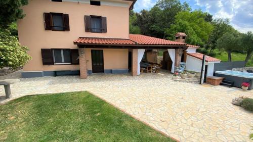 Supetarska Draga Villa | Villa Supetarska Draga with 3 bedrooms in Rab