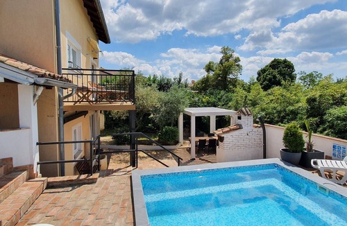 Sveti Donat Villa | Villa Sveti Donat is located in the heart of Istria, surrounded by mountains