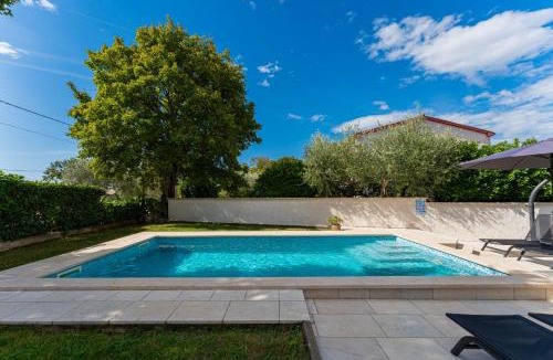 Pinezici Villa | Villa Tina in Pinezići (Haus für 10 Personen)