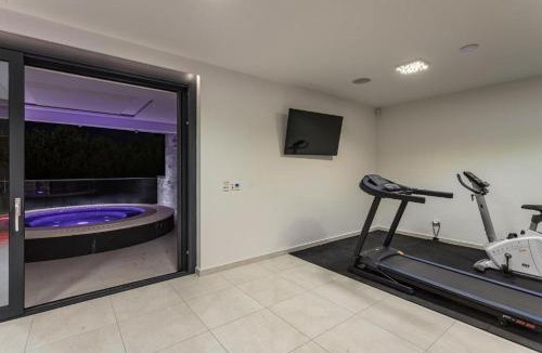 Pobri Villa | Villa Titanium