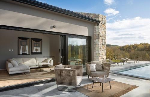 Skropeti Villa | Villa Ulmus