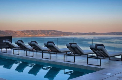 Ripenda Kosi Villa | VILLA ULTIMA - luxury villa with a sea view
