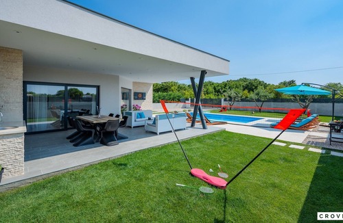 Mali Vareski Villa | Villa Valin nearby Pula – Crovillas GmbH