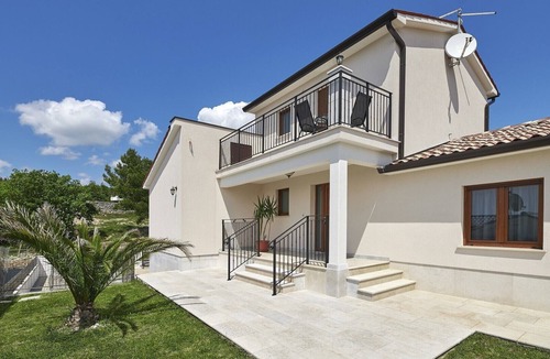 Diminici Villa | Villa Vanda with a pool and a lovely view