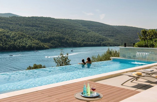 Duga Luka Villa | Villa Venera - Five Bedroom Villa, Sleeps 10