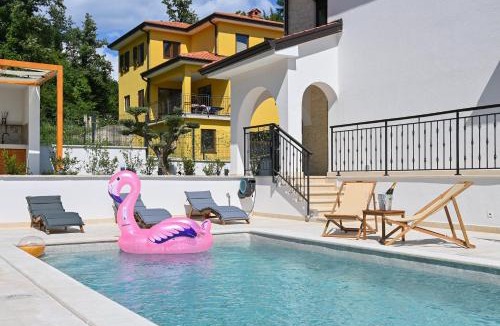Veprinac Villa | Villa Verde Blu - private heated pool and billiard