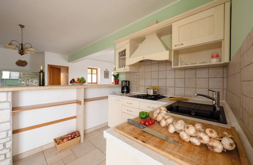 Rebici Villa | Villa Veronika Rebići with swimming pool 2 km from the beach
