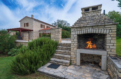 Rebici Villa | Villa Veronika Rebići with swimming pool 2 km from the beach