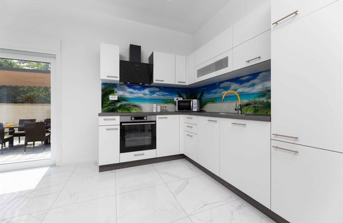 Dobrinj Villa | Villa Veroniq with a Pool & Jacuzzi