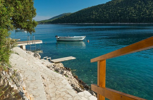 Duga Luka Villa | Villa Vlastelini II near Labin - Rabac with sea view, beachfront and wellness