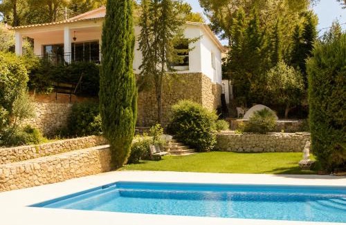 Olivella Villa | Villa Wanderlust Sitges Hills Exclusive pool only families
