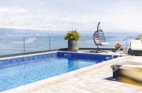 Veprinac Villa | Villa White Pearl Opatija Luxury Stay with Pool and Sea View