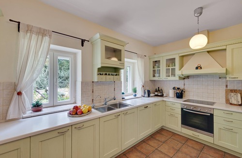 Prodol Villa | Villa with heated pool for 8 persons
