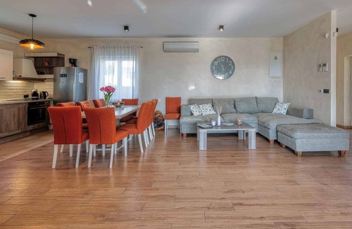 Marsici Villa | Villa with pool for 8 people