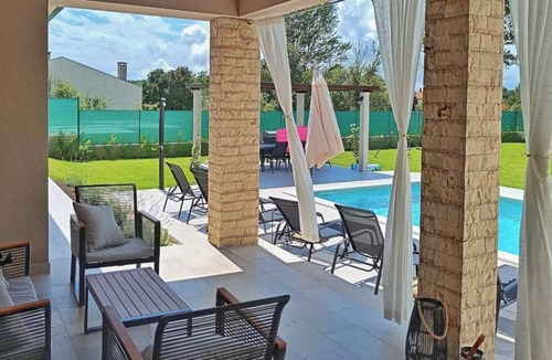 Kapelica Villa | Villa with pool for 8 on the east coast of Istria