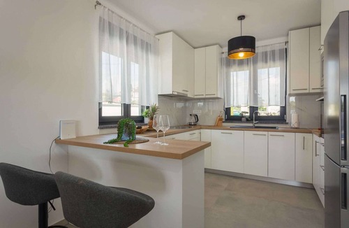 Galizana Villa | Villa with Pool, Jacuzzi, Table Tennis