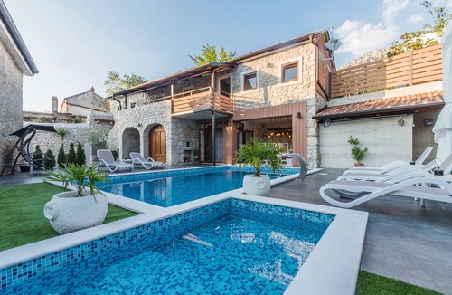 Tribalj Villa | Villa with private pool, 7 guests, free WiFi, spacious terrace, BBQ