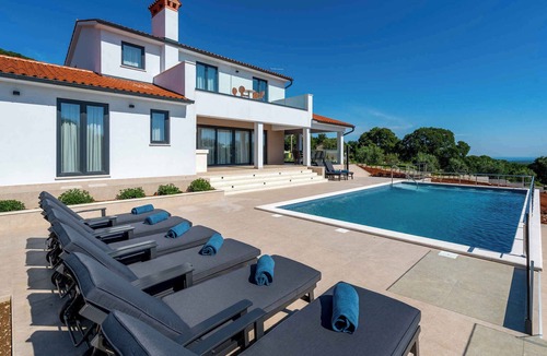Brgod Villa | Villa with swimming pool and panoramic views