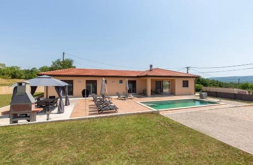 Topid Villa | Villa Xenia